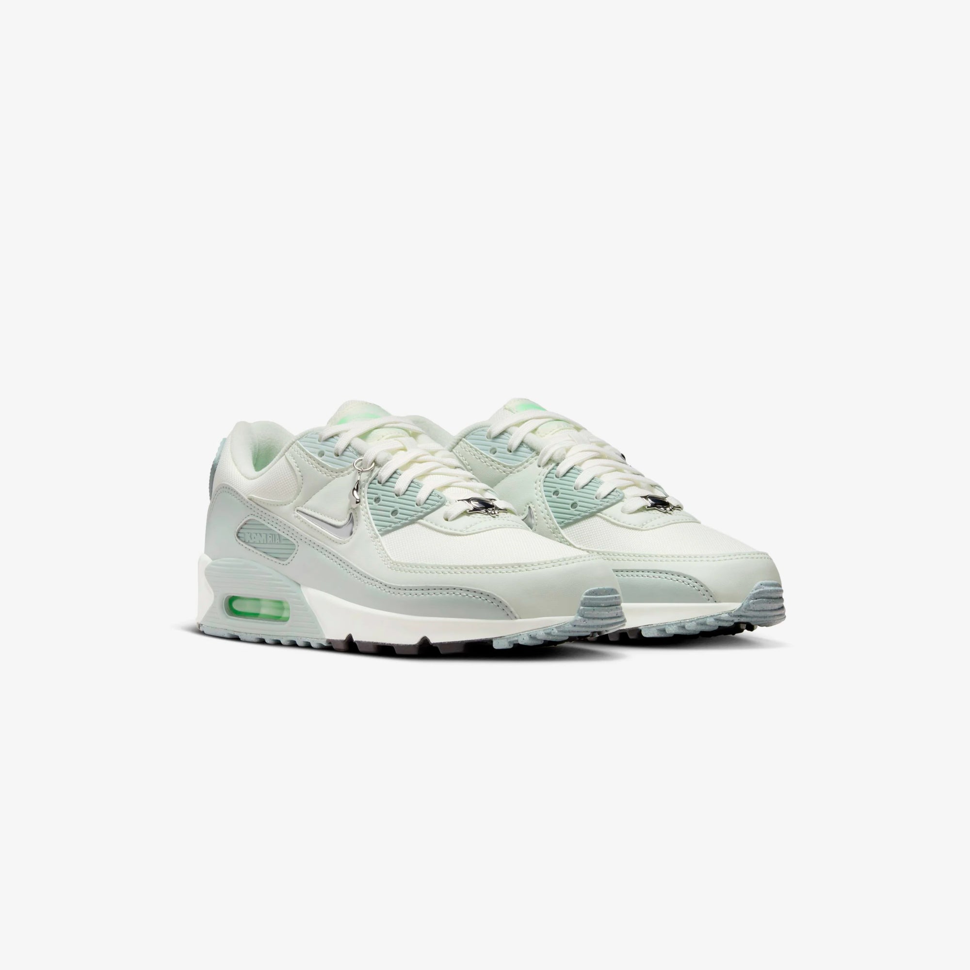 ZAPATILLAS NIKE FN6948 100 AIR MAX 90 NN SE MUJER