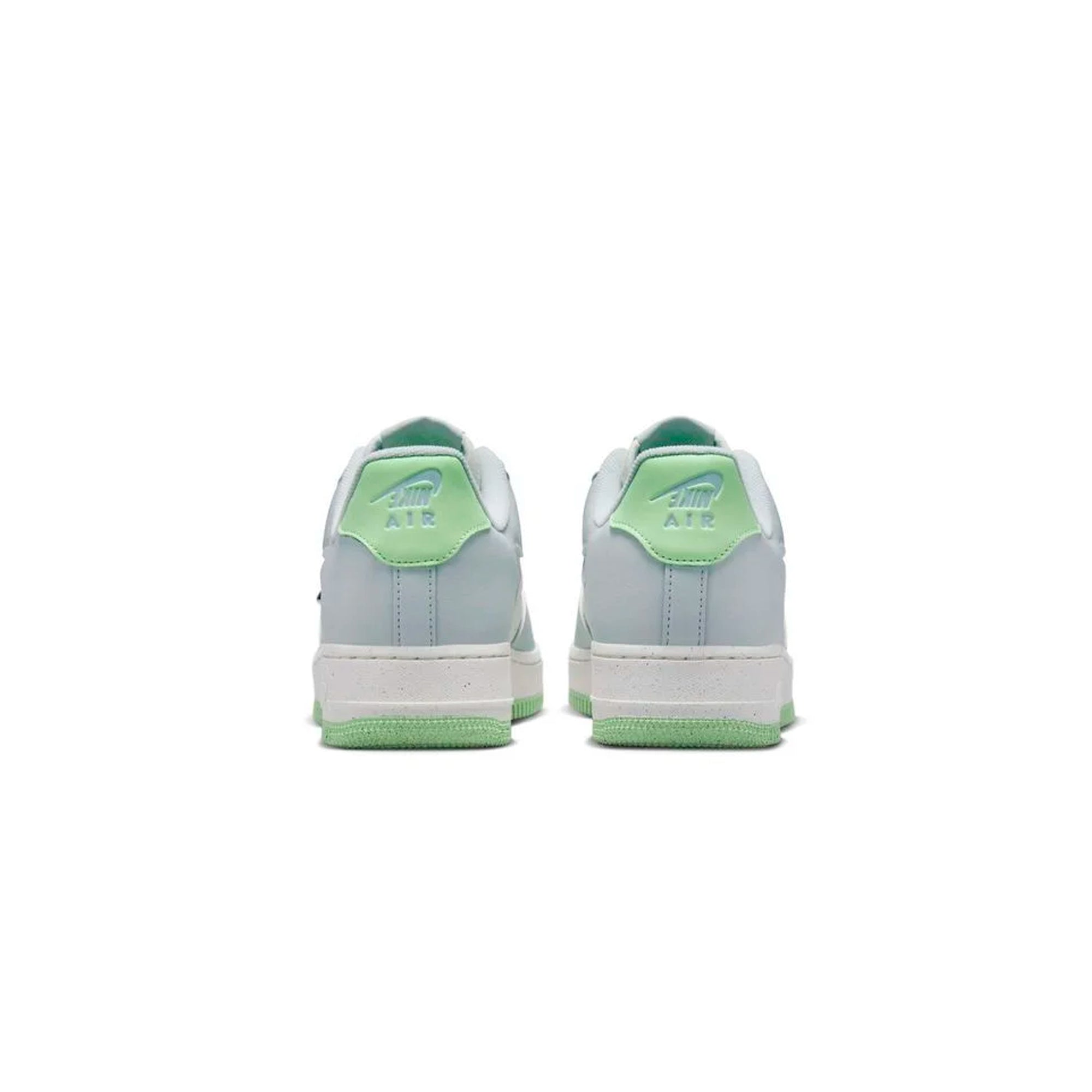 ZAPATILLAS NIKE FN8540 001 AIR FORCE 1 '07 NN SE MUJER