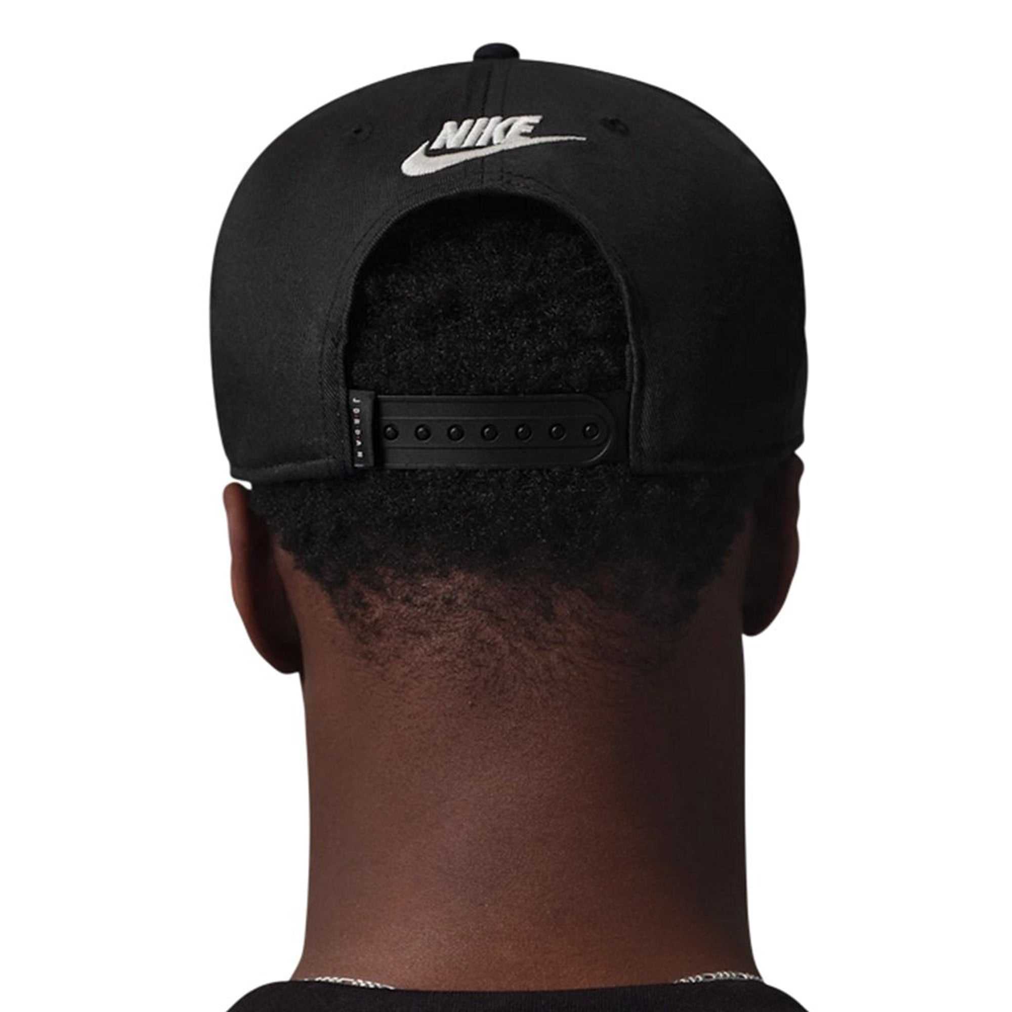 GORRO NIKE IF3508 010 PRO CAP S FB DC ESSENTIAL GORRO MENS HOMBRE
