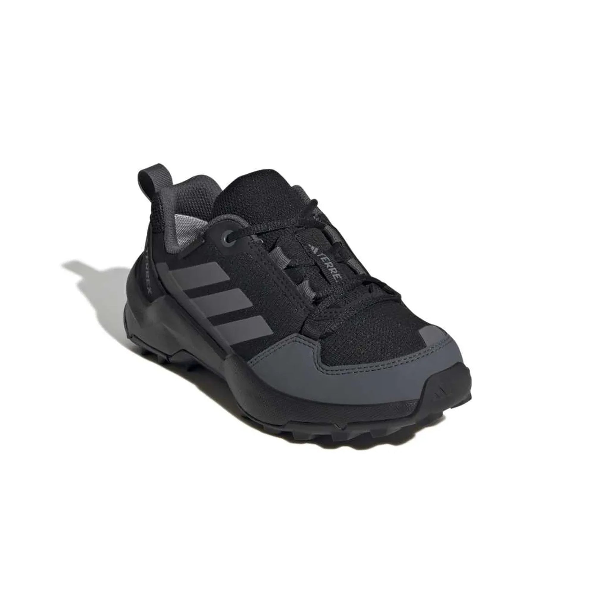 ZAPATILLAS ADIDAS JI0917 000 TERREX AX4 NIÑOS