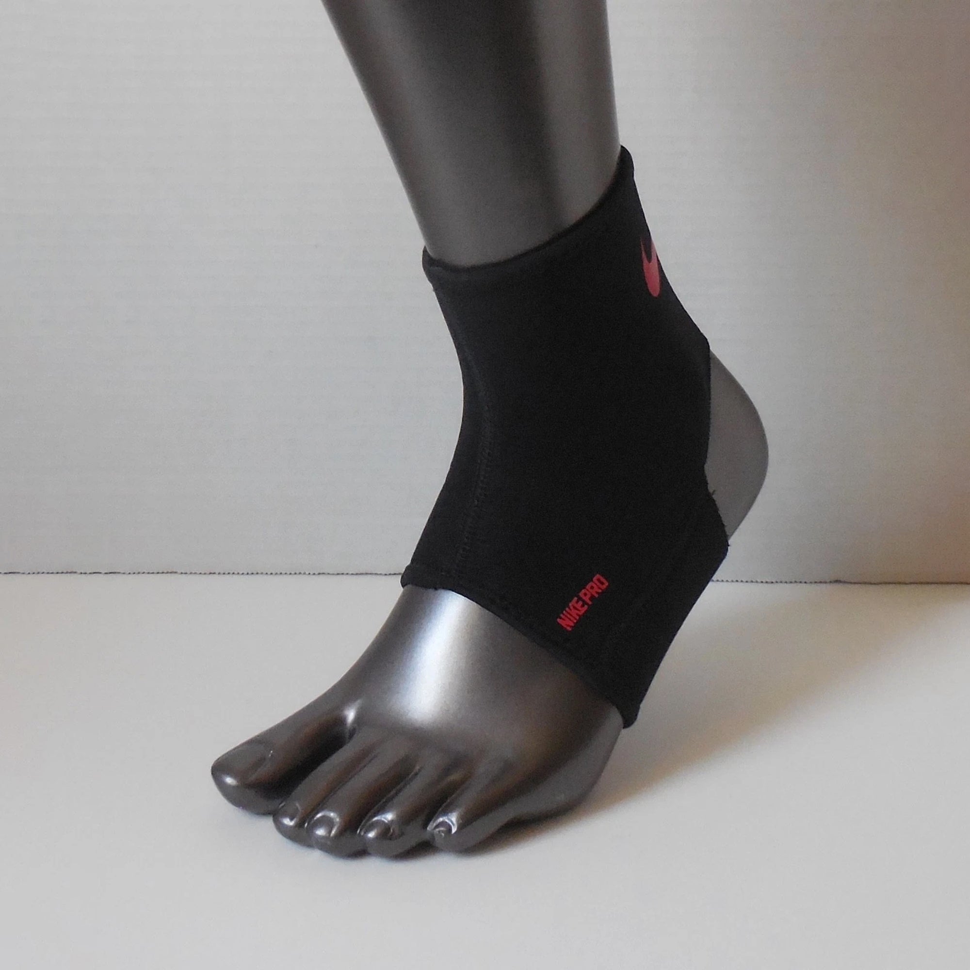 TOBILLERA NIKE NMS37010 000 ANKLE SLEEVEN 2.0 TOBILLERA HOMBRE HOMBRE